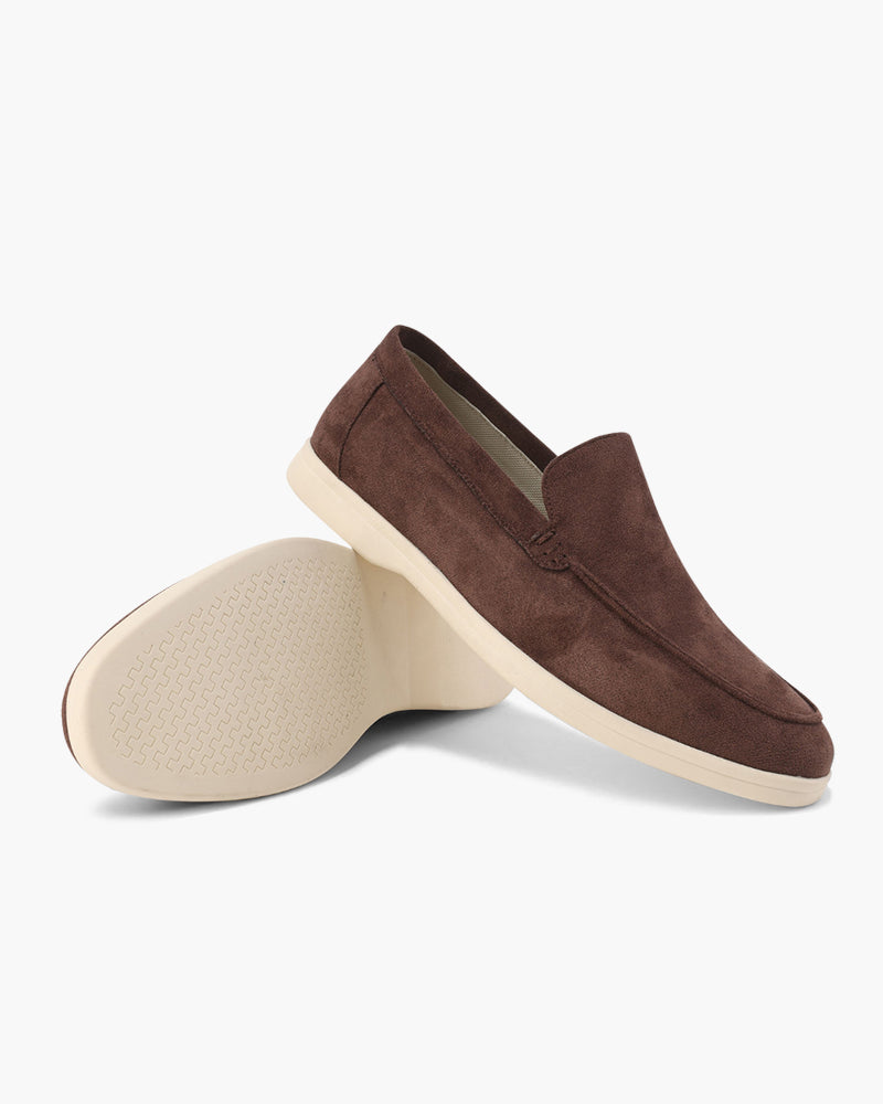 Elar | Sametové Mokasíny" could be rewritten as "Elar | Velvet Loafers.