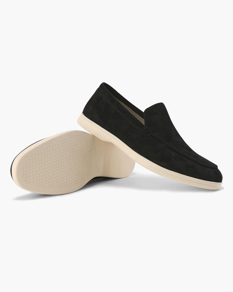 Elar | Sametové Mokasíny" could be rewritten as "Elar | Velvet Loafers.